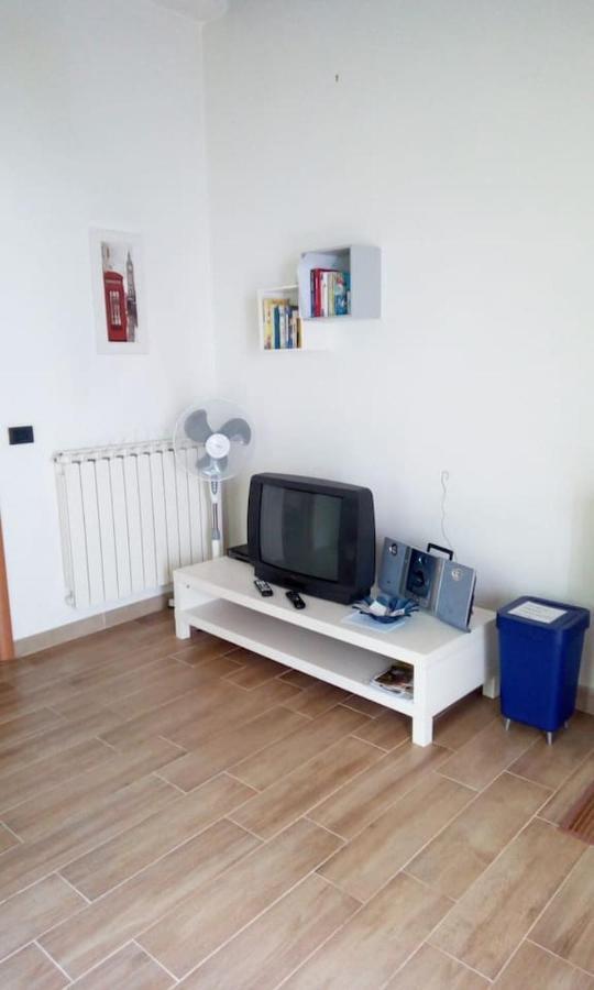 Apartment Maison De Marina Piano di Follo Eksteriør bilde